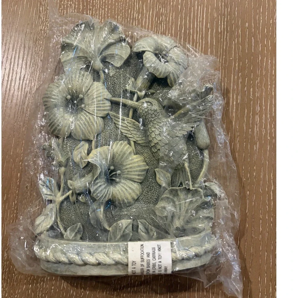 Vintage Hummingbird Floral Wall Pocket Planter Vase Resin Garden Decor NIB